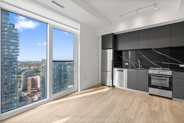 3809 - 101 Roehampton Avenue