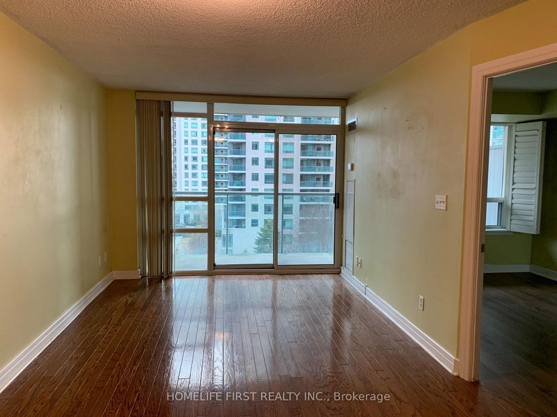 606 - 16 Harrison Garden Blvd, Toronto, M2N 7J6 | Image 3