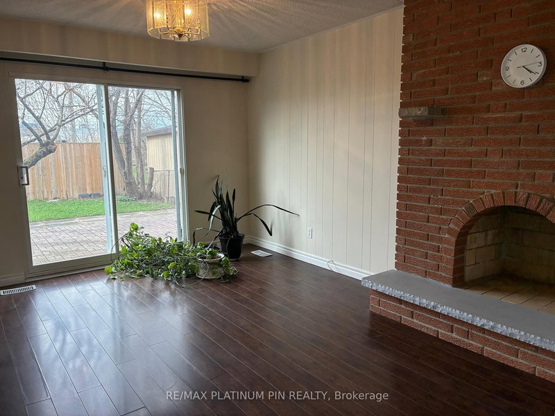 Lower Level - 315 Apache Tr, Toronto, M2H 2W6 | Image 2