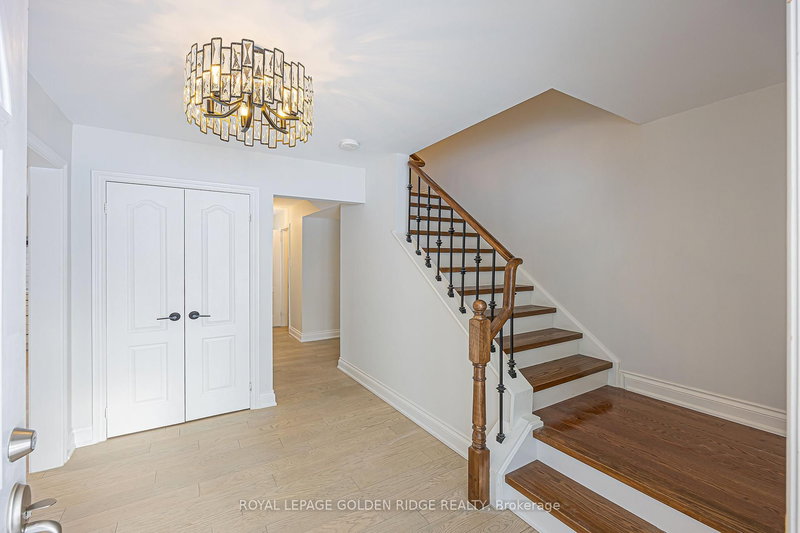 18 Deerpath Rd, Toronto, M3A 1R5 | Image 3