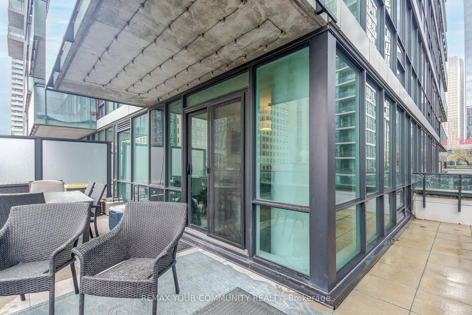 33 Bay Street, Unit 508 - Photo 37