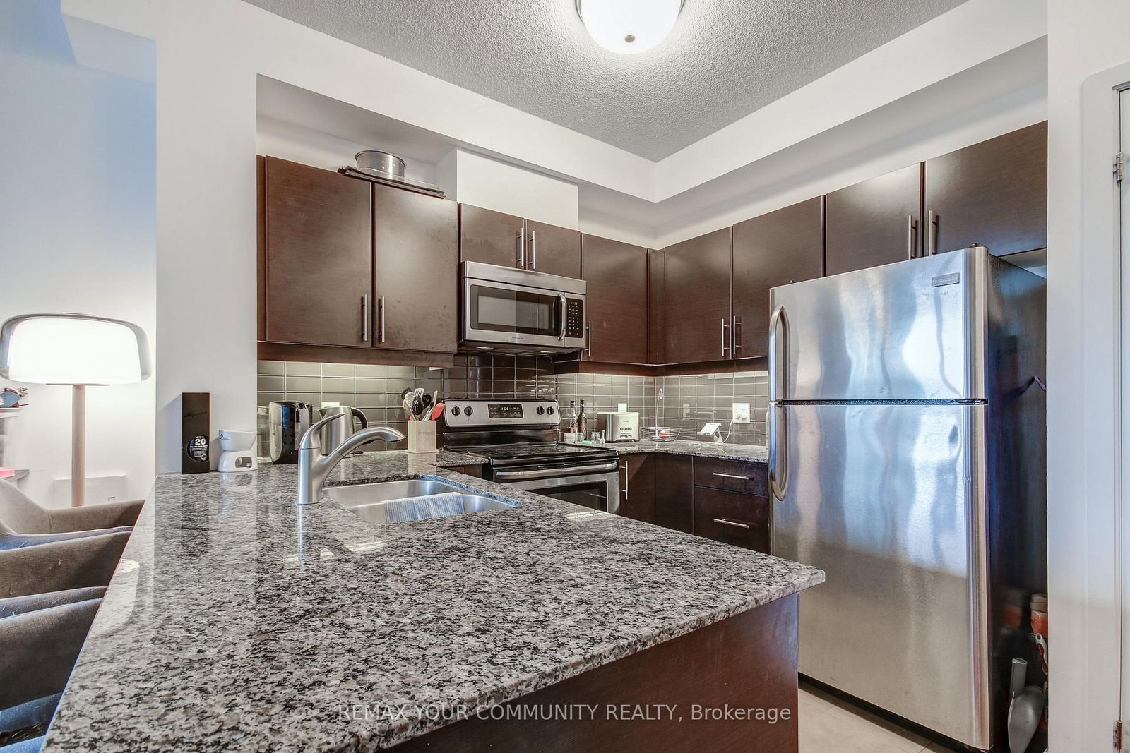 33 Bay Street, Unit 508 - Photo 9