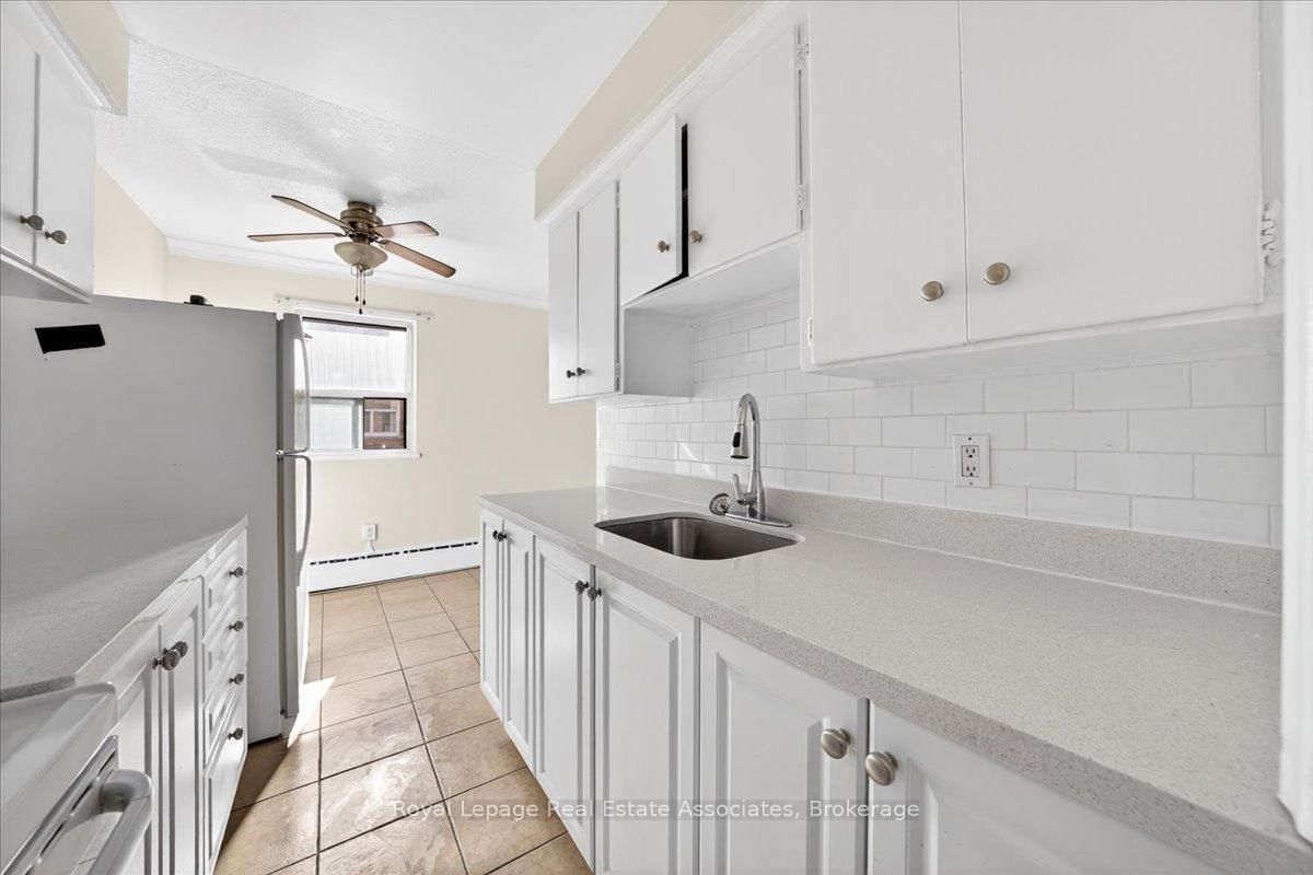 10 Wasdale Crescent, Unit 4 - Photo 14