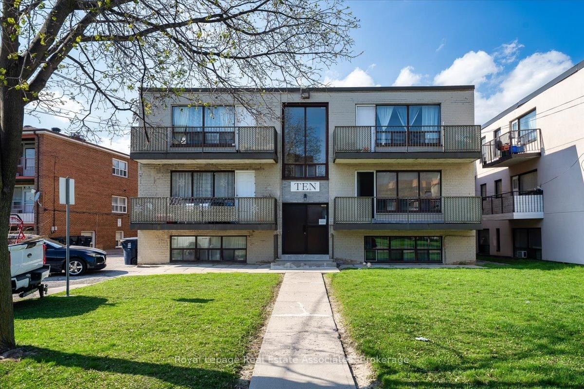 10 Wasdale Crescent, Unit 4 - Photo 4