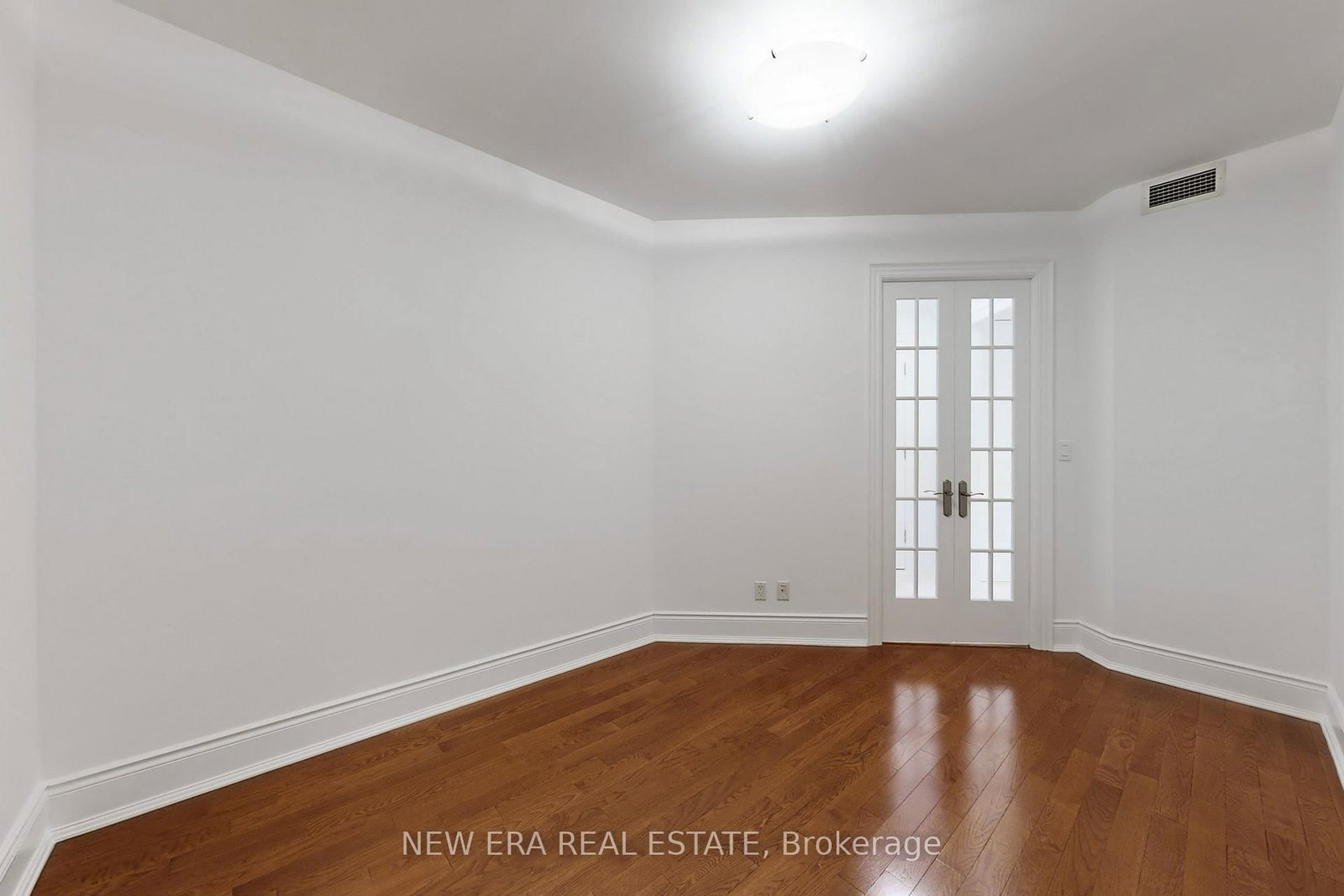 10 Bellair Street, Unit 602 - Photo 8