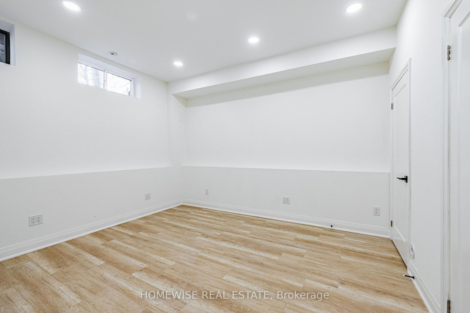 11 Craig Crescent, Unit Lower - Photo 11