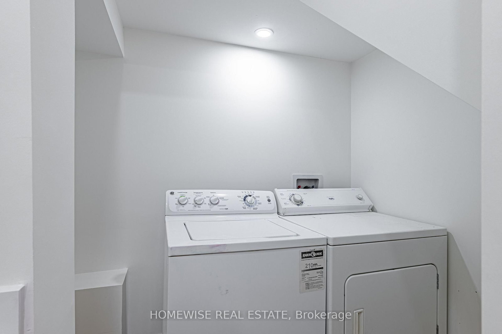 11 Craig Crescent, Unit Lower - Photo 19