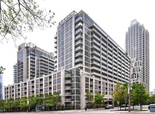 522 - 35 Bastion Street