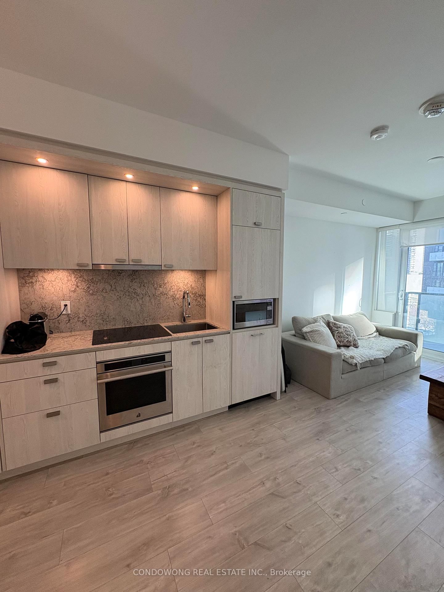 470 Front Street W, Unit 1009 - Photo 2