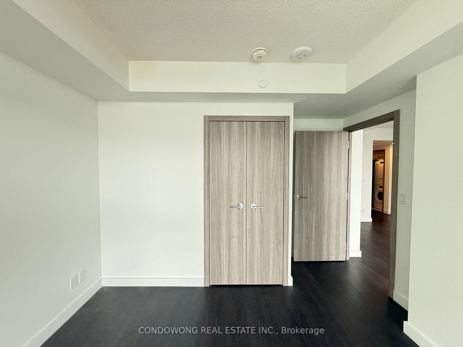 38 Widmer Street, Unit 4305 - Photo 8