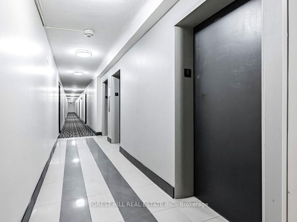 35 Esterbrooke Avenue, Unit 215 - Photo 19