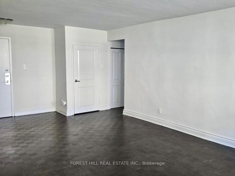 215 - 35 Esterbrooke Ave, Toronto, M2J 2C6 | Image 3