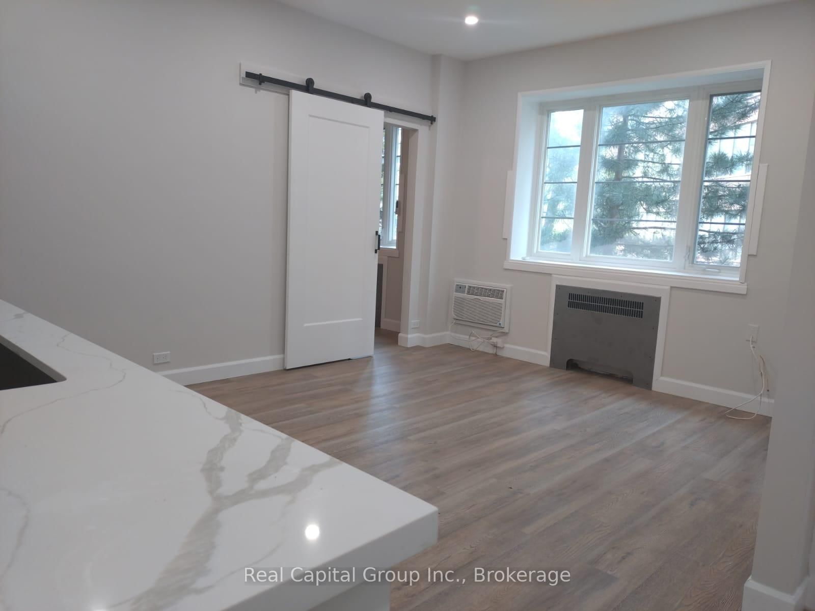 26 St Joseph Street, Unit 504 - Photo 2
