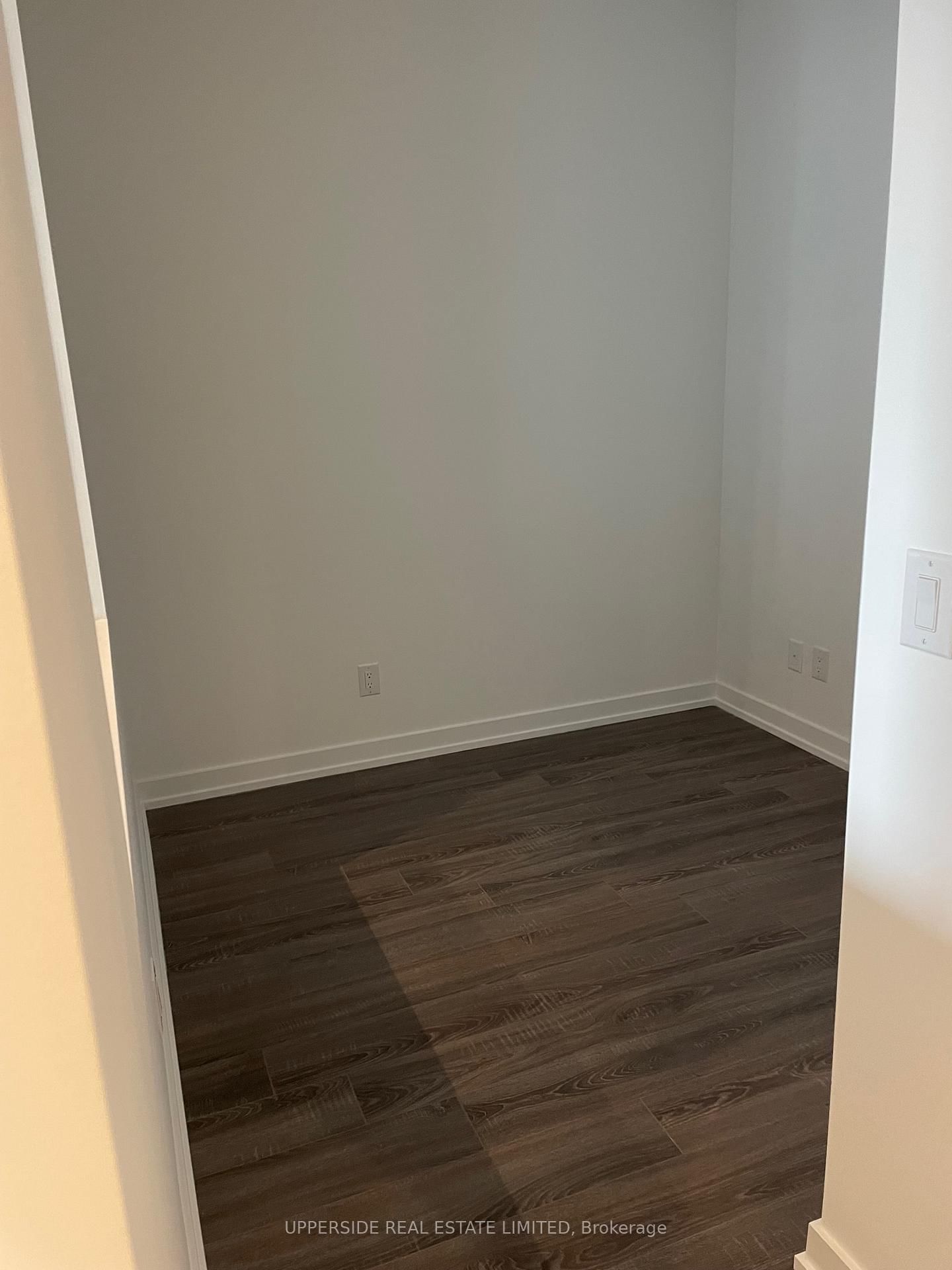 20 Edward Street W, Unit 1014 - Photo 8