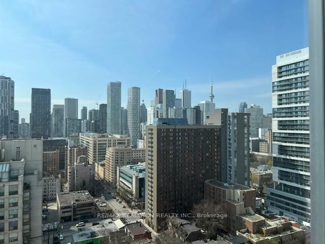 home for lease on 2012-308 Jarvis Street