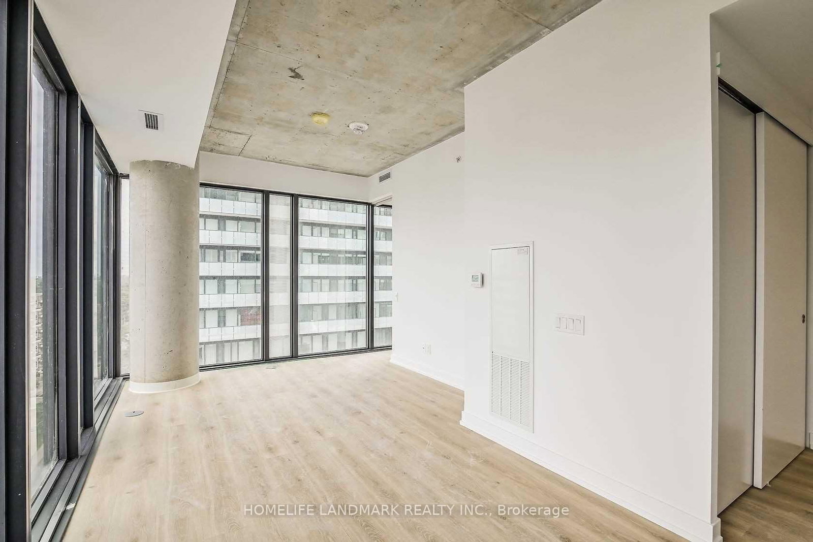 161 Roehampton Avenue, Unit 1005 - Photo 6