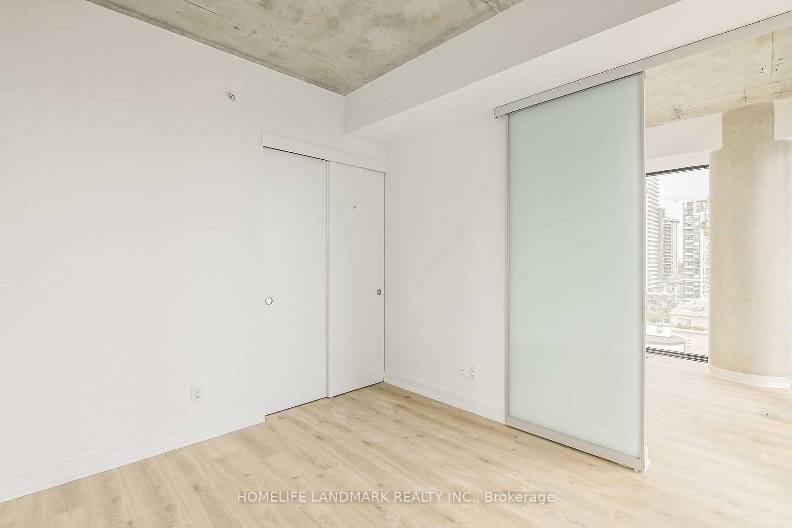 161 Roehampton Avenue, Unit 1005 - Photo 8