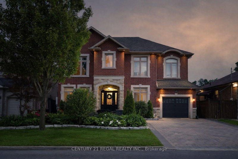 127 Sultana Ave, Toronto, M6A 1T6 | Image 2