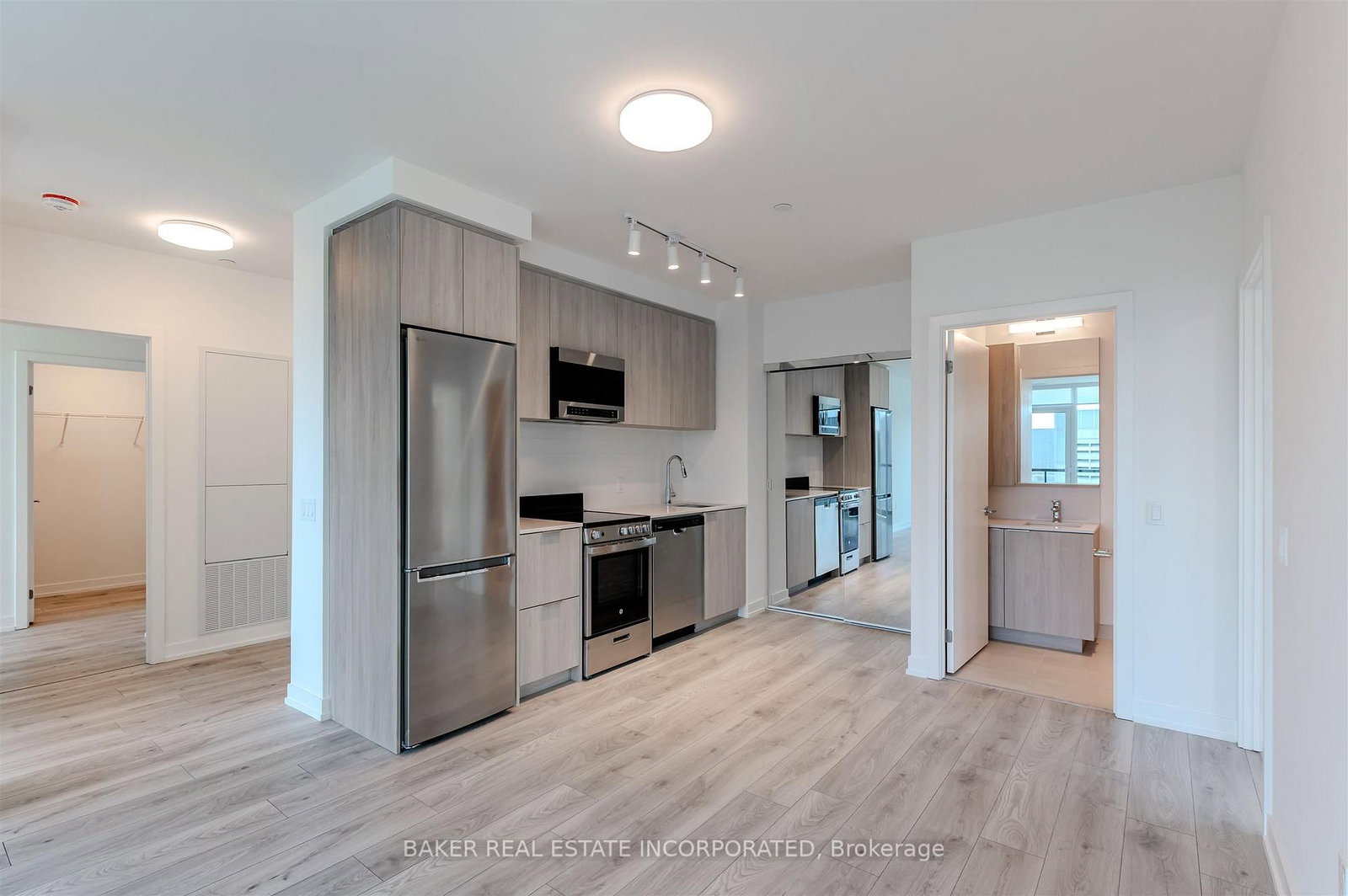 223 Redpath Avenue, Unit 3902 - Photo 16