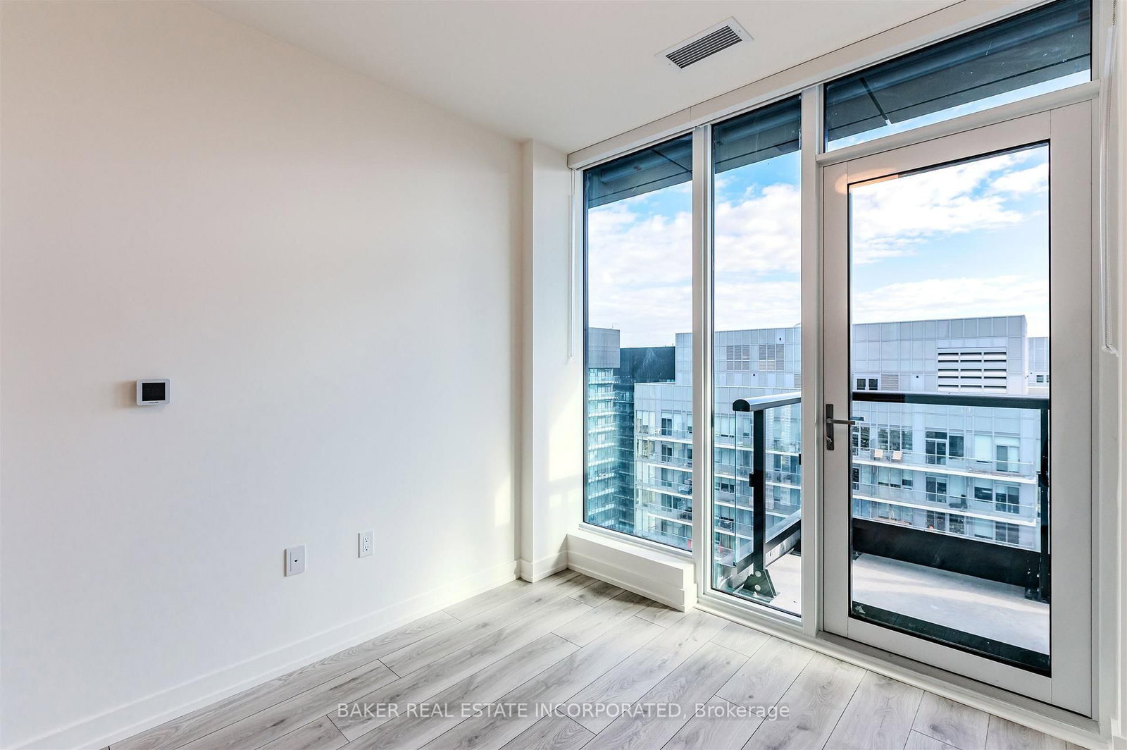 223 Redpath Avenue, Unit 3902 - Photo 17