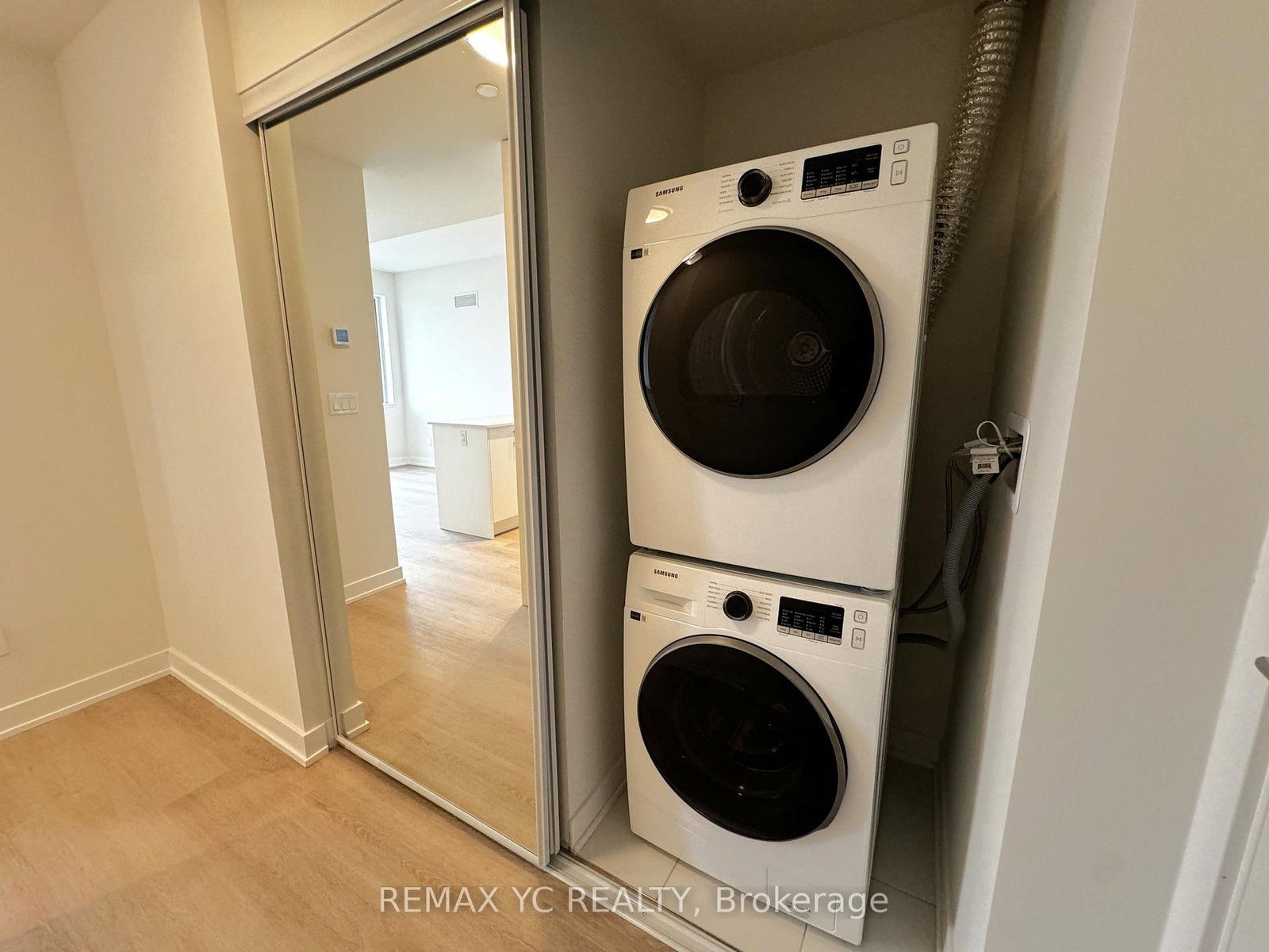 15 Ellerslie Avenue, Unit 1205 - Photo 18