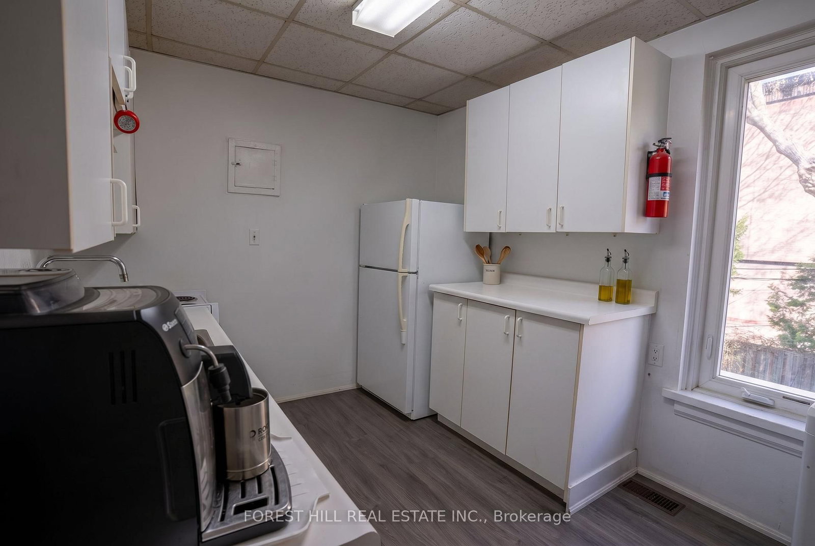 20 Webster Avenue - Photo 10