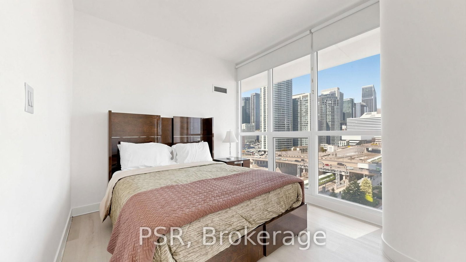 8 Telegram Mews, Unit 815 - Photo 31
