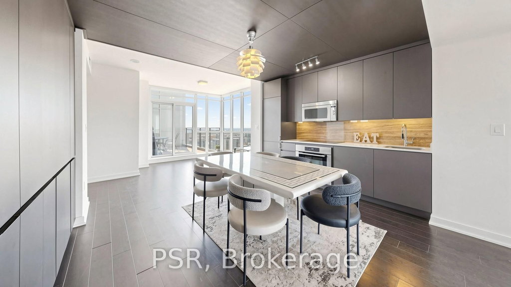2101 - 10 Capreol Court 4