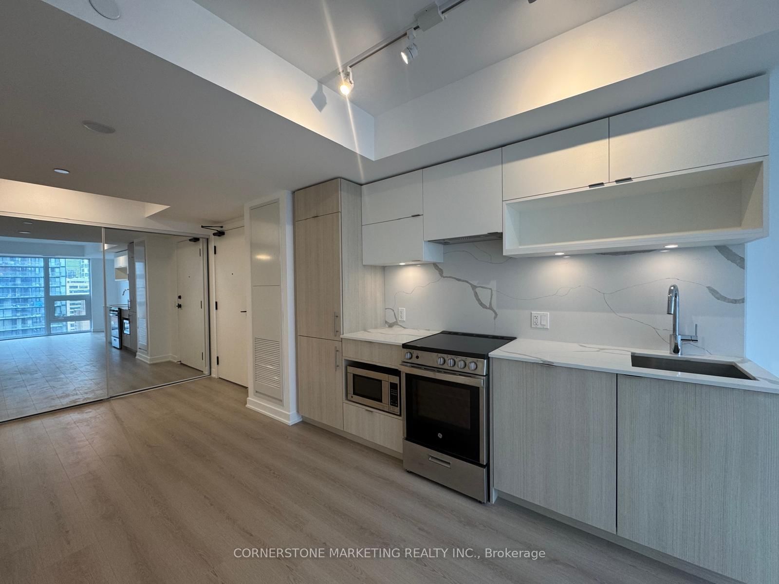 100 Queen Street E, Unit 2017 - Photo 7