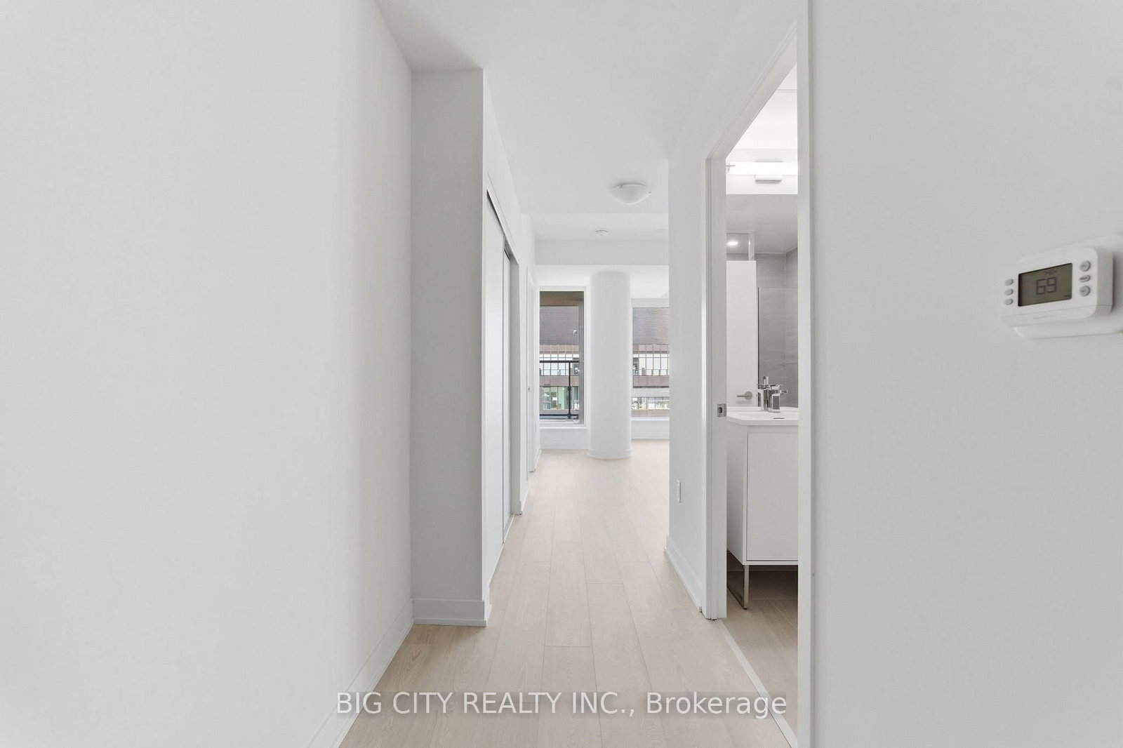 1 Quarrington Lane, Unit 3501 - Photo 4