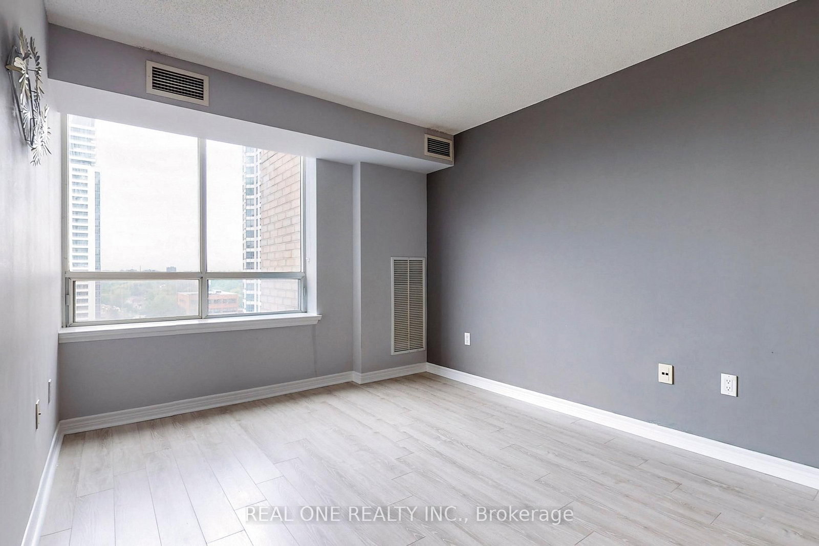 88 Grandview Way, Unit 1203 - Photo 10