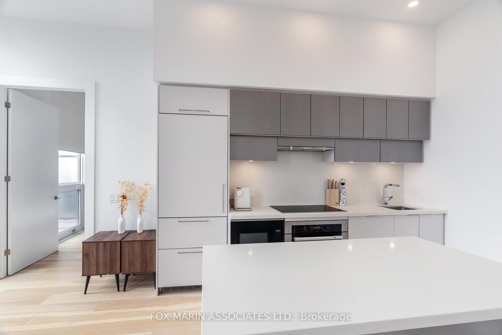 39 Roehampton Avenue, Unit 4604 - Photo 3