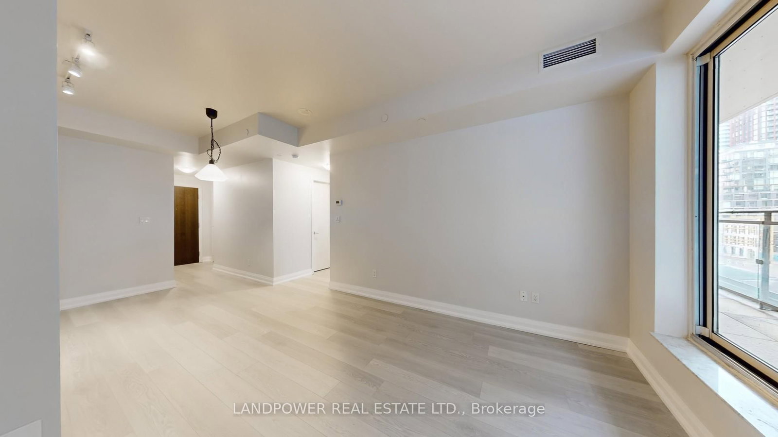 460 Adelaide Street E, Unit 639 - Photo 5
