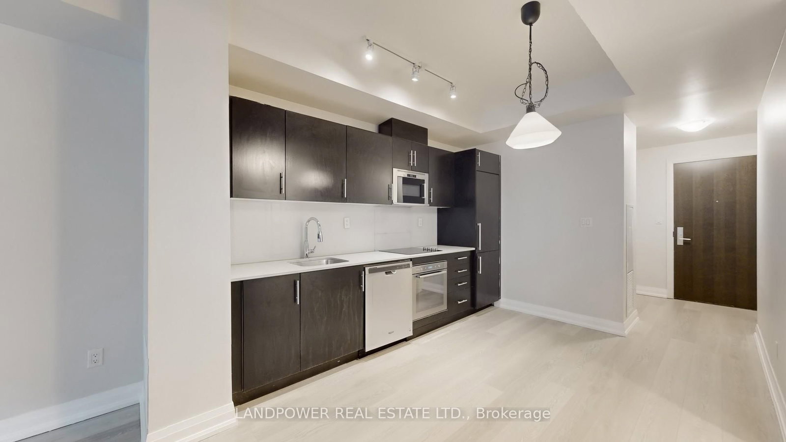 460 Adelaide Street E, Unit 639 - Photo 9