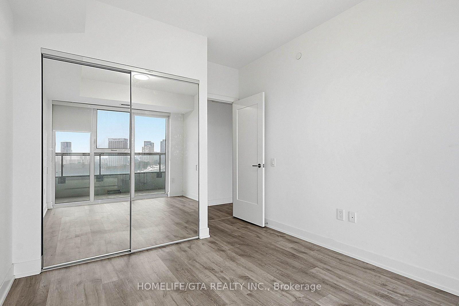 30 Inn On The Park Drive, Unit 906 - Photo 15