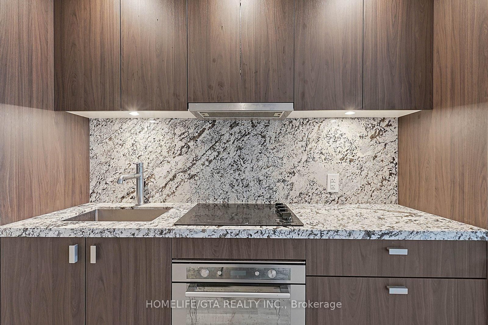 30 Inn On The Park Drive, Unit 906 - Photo 9