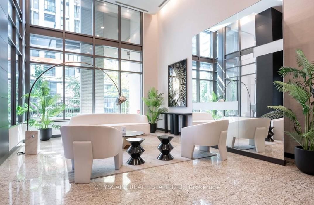 88 Broadway Avenue, Unit Ph 5 - Photo 17