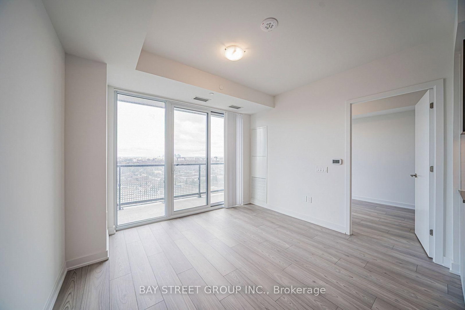 5858 Yonge Street, Unit 2725 - Photo 12