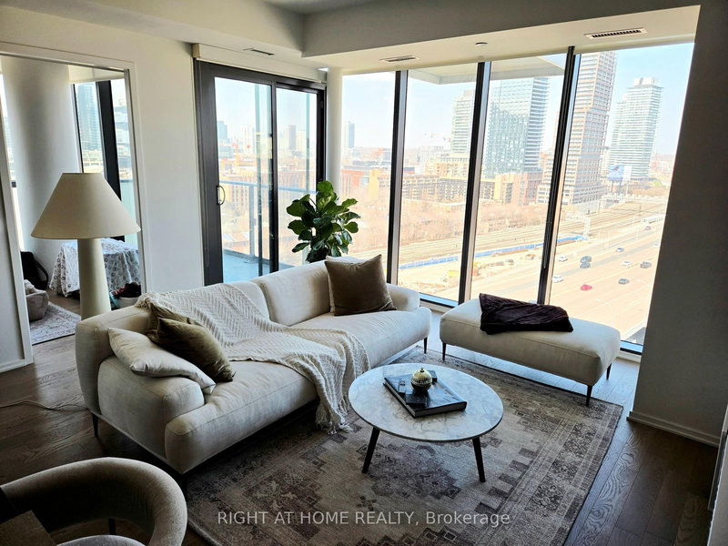 Suite 1304 - 16 Bonnycastle St, Toronto, M5A 4M6 | Image 2