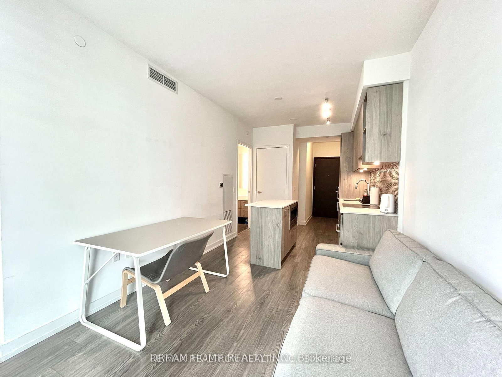 1 Yorkville Avenue, Unit 3003 - Photo 5