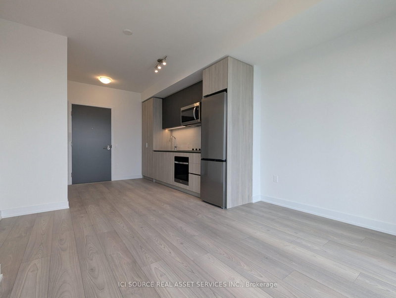 2412 - 5858 Yonge St, Toronto, M2M 0C6 | Image 3