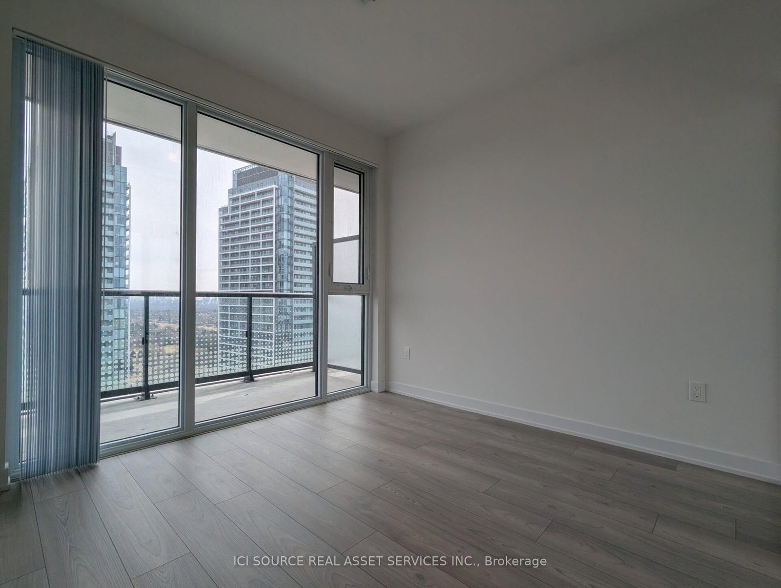 5858 Yonge Street, Unit 2412 - Photo 5