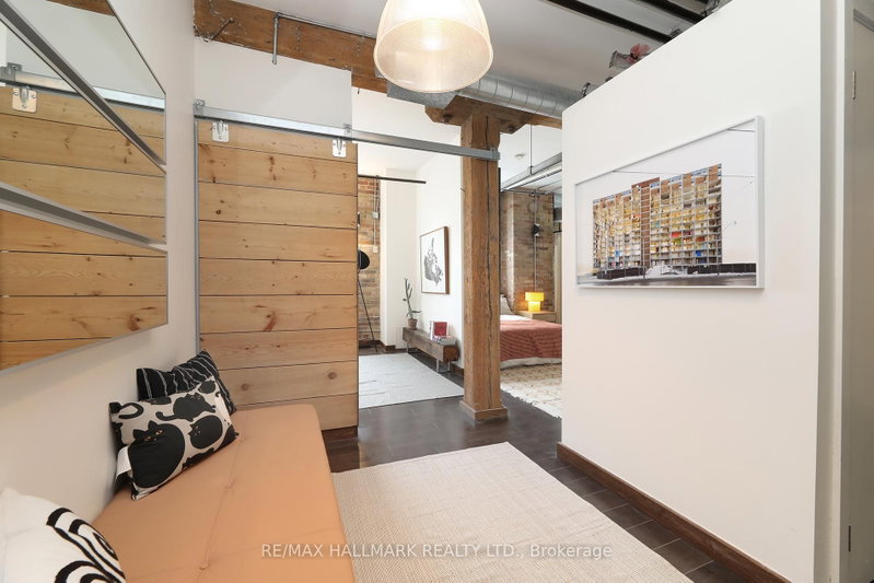 7 - 189 Queen Street E