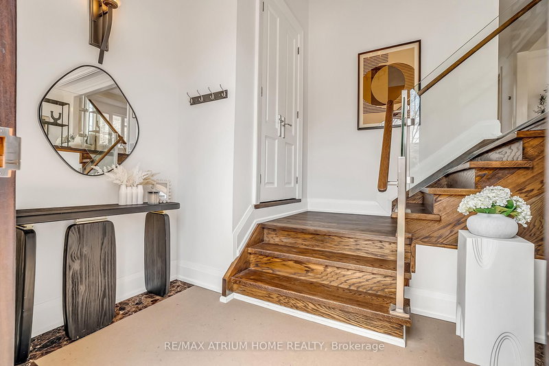 96 Stuart Ave, Toronto, M2N 1H1 | Image 3