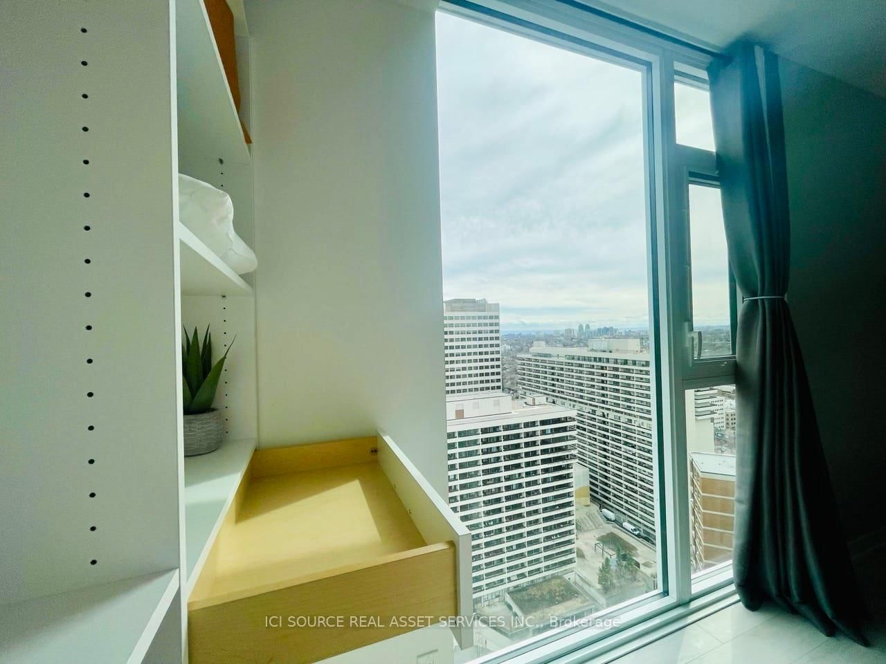 33 Helendale Avenue, Unit 2206 - Photo 17