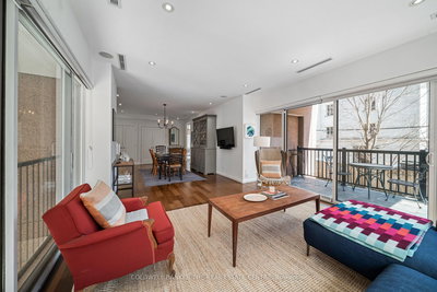 206 - 447 Walmer Rd | Toronto | Image