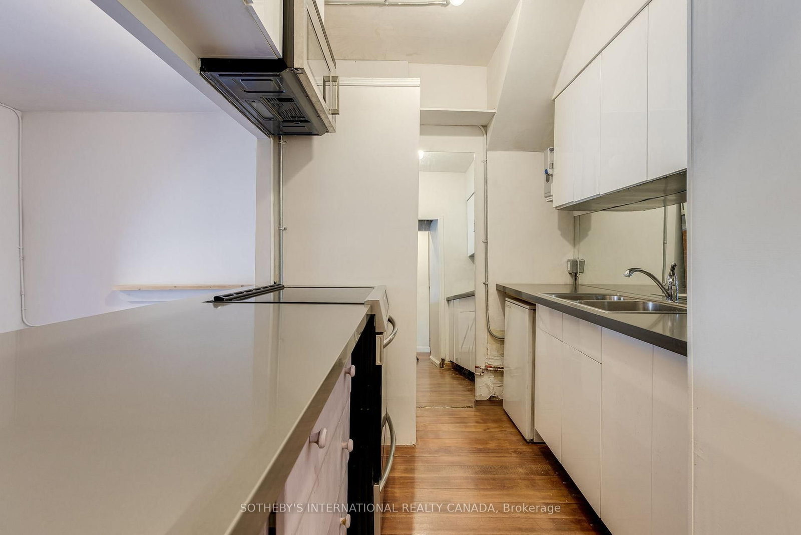 276 Avenue Road, Unit 2nd front - Photo 10