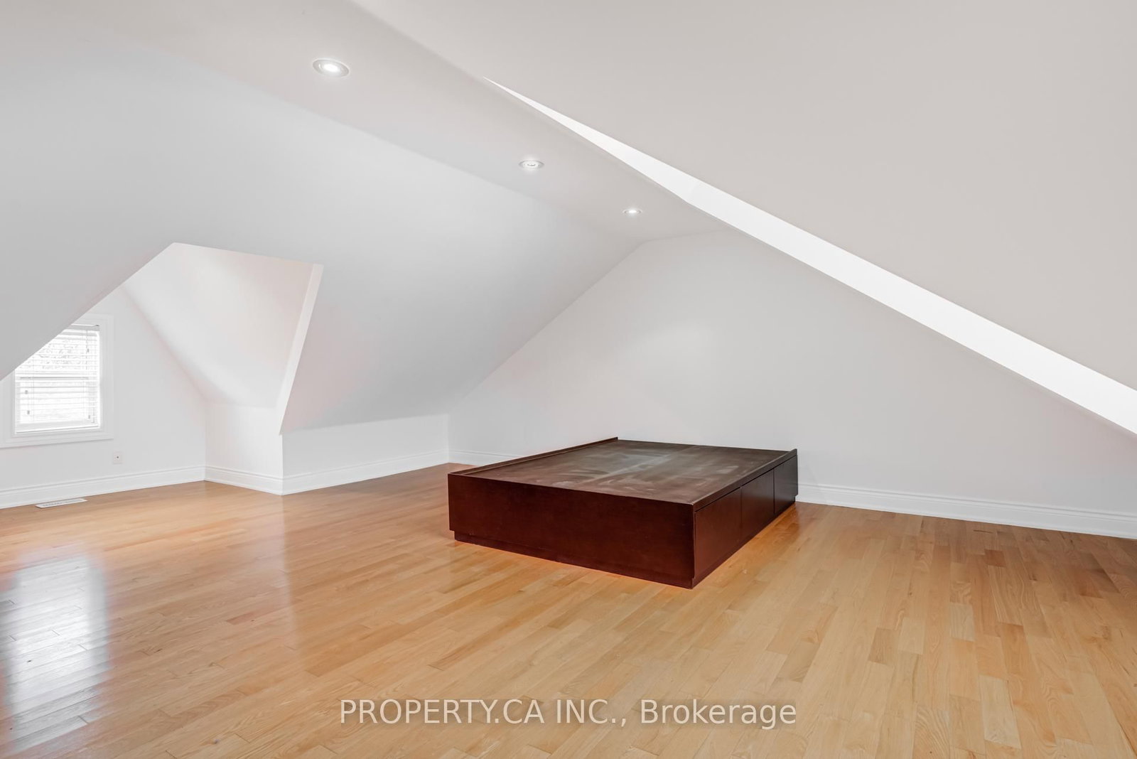 21 D'arcy Street, Unit Upper - Photo 28