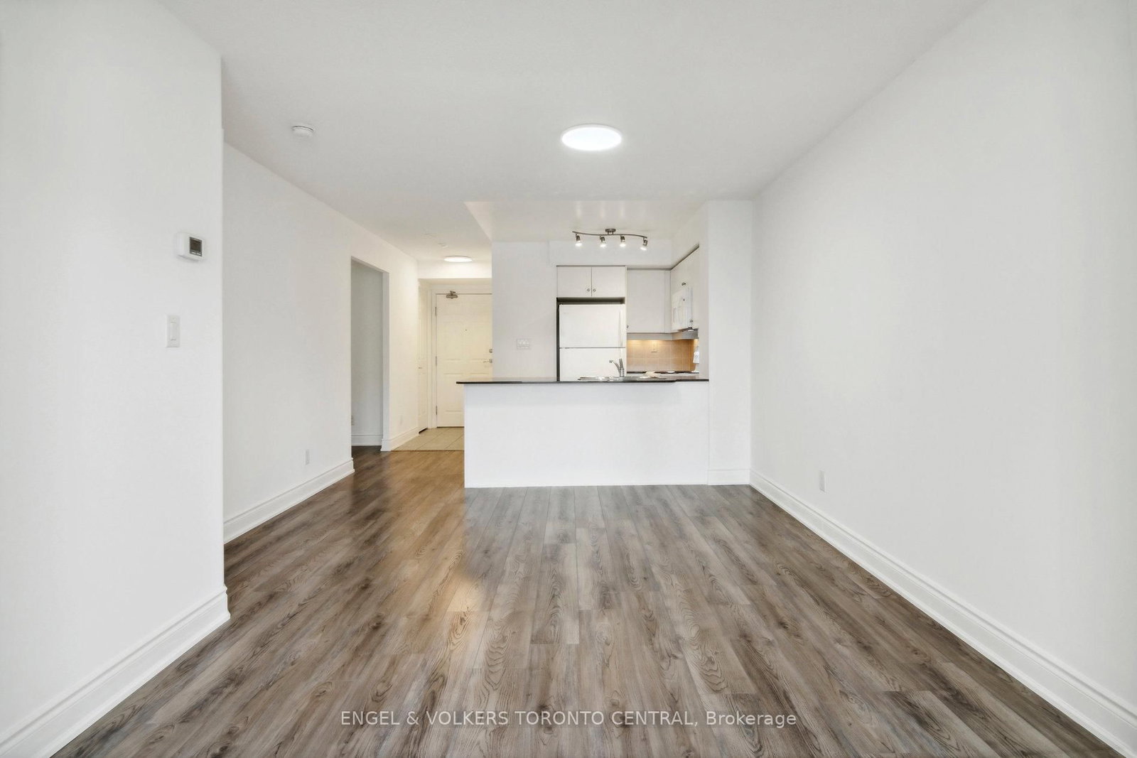 19 Barberry Place, Unit 711 - Photo 18