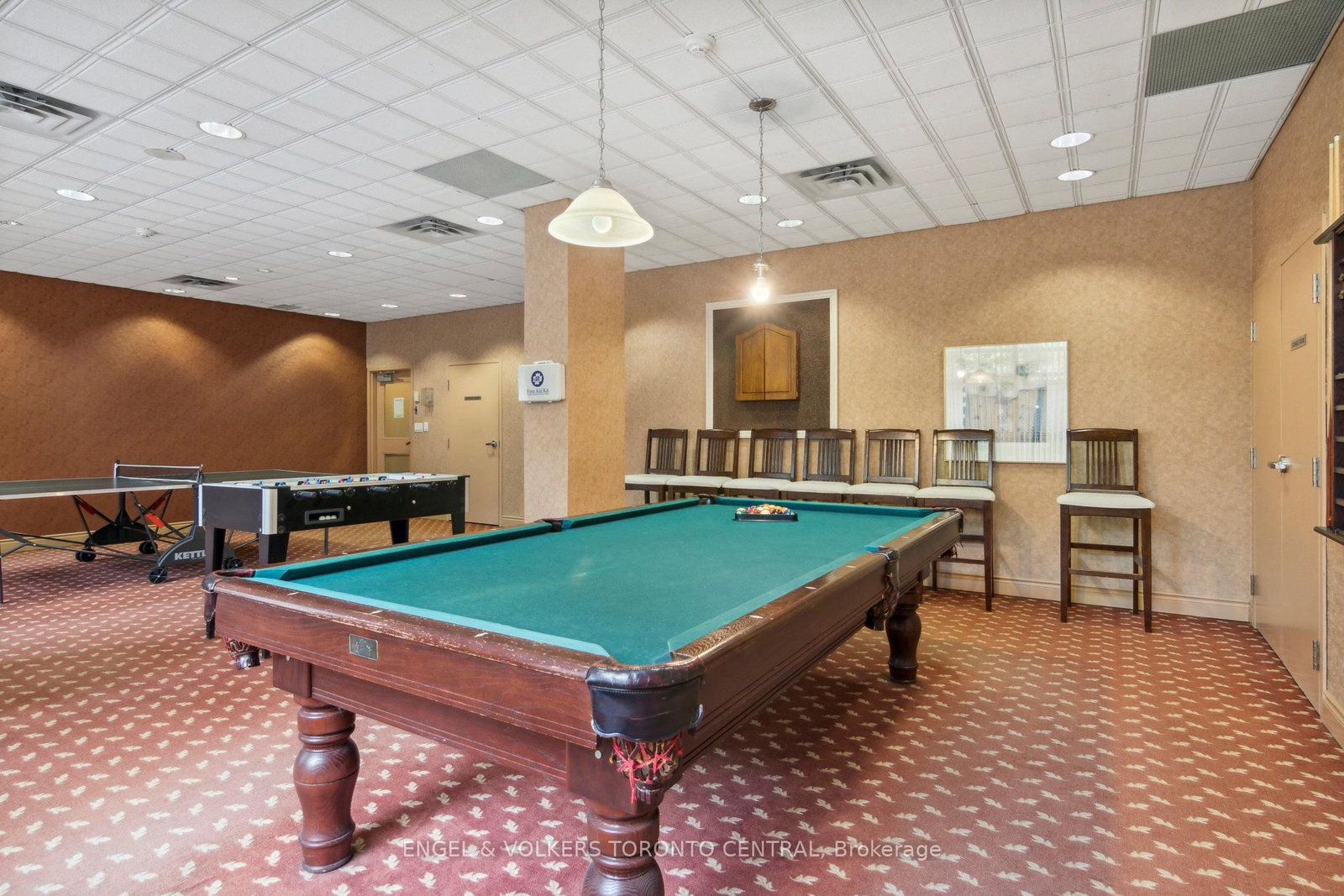 19 Barberry Place, Unit 711 - Photo 35